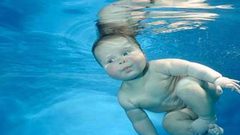 فوائد الولادة تحت الماء لكي ولطفلك