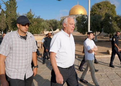 وزير  الزراعة في حكومة الاحتلال يقتحم الأقصى