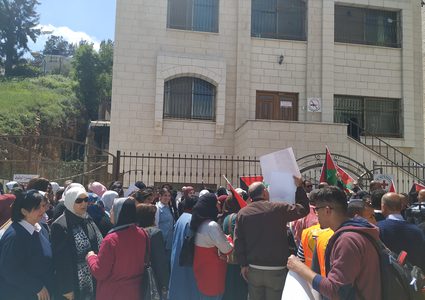 نابلس :وقفة تضامنية مع الأسرى