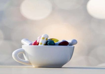 تناول مكملات الفيتامينات قد يؤدي لخطر الموت بالسرطان!