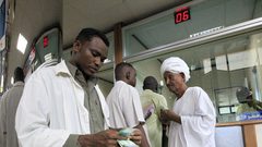 السودان.. توقف تام لبيع العملات الأجنبية