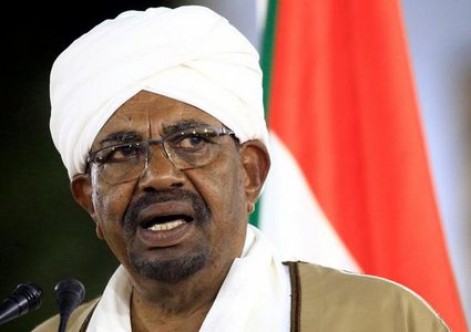 المحكمة الجنائية الدولية تطالب بتسليم البشير