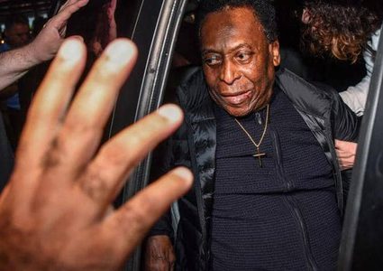 بيليه تحت المراقبة في مستشفى برازيلي