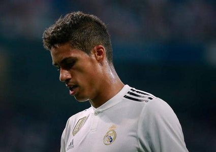 فاران في مان يونايتد.. زيدان ونصف مليار دولار حسما كل شيء