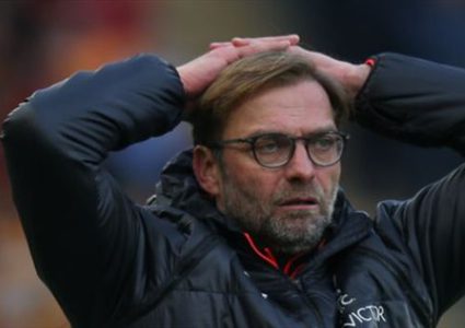 كلوب يحمي صلاح.. ويخشى مواجهة أفضل لاعب في العالم