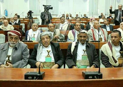 رئيس مجلس النواب اليمني يدعو حكومة هادي للعودة إلى العاصمة