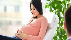دراسة: على المرأة الحامل تجنب تناول المكملات العشبية