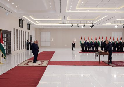 أبو سيف يتسلم مهامه وزيرا للثقافة