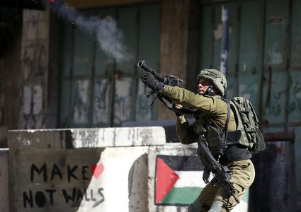 الاحتلال يعتقل شابين خلال مواجهات  في سبسطية شمال نابلس