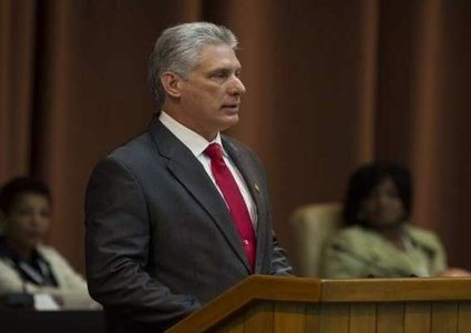 الرئيس الكوبي: الولايات المتحدة تنفذ حملة اضطهاد مالي خانق