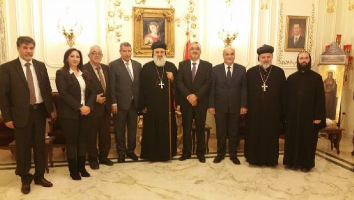 وفد "اللجنة الرئاسية العليا لشؤون الكنائس" يلتقي وفدا سوريا