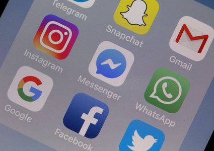 هذا سبب تعطل "الفيسبوك وواتس أب وأنستغرام" أمس الأحد