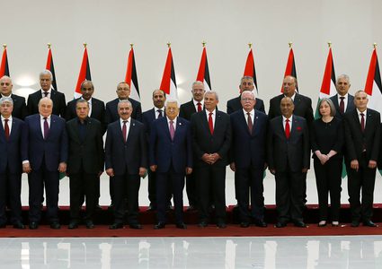 باحث يستعرض البنية السياسة والاجتماعية لأعضاء الحكومة