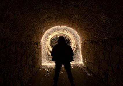 تطوير جهاز "العودة إلى المستقبل" للتنبؤ بالأحداث المستقبلية