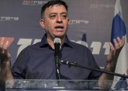 حزب العمل يوصي بتكلييف "غانتس" مهمة تشكيل حكومة الاحتلال الجديدة