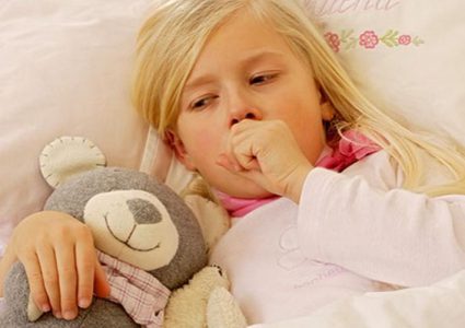 وصفات طبيعية تنهي سعال طفلك