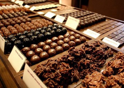 الشوكولاتة تحمي من طنين الأذن وتمنع فقدان السمع