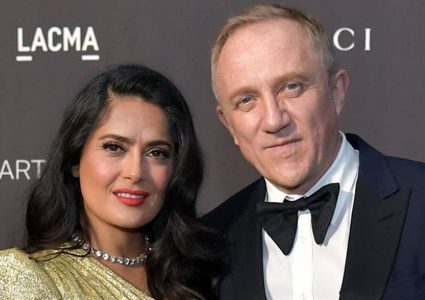 زوج سلمى الحايك يتعهد باعادة بناء كاتدرائية نوتردام الفرنسية