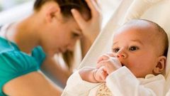 إنجاب البنات .. ذنب تدفع المرأة ثمنه