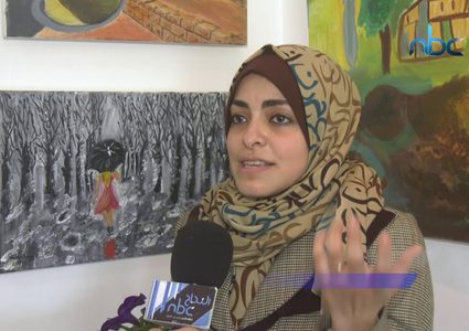معرض درج الورد .. رسومات تجسد بها أمهات فلسطينيات واقعهن