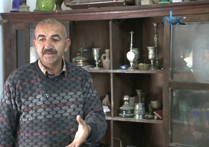 المواطن رجا سالم يحول جزء من بيته إلى متحف أثري