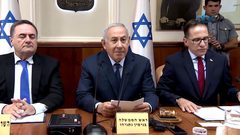 الاحتلال يغلق معابر قطاع غزة ويمنع الصيد داخل البحر