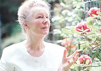 لماذا نفقد حاسة الشم مع التقدم في العمر ؟