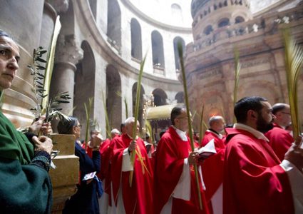 الاحتلال يحرم مسيحيي غزة الاحتفال بـ"الفصح" بالقدس