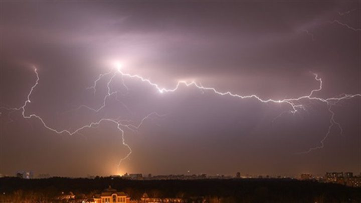 مقتل 60 شخصًا على الأقل في عاصفة رعدية في شمال وغرب الهند