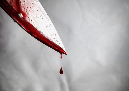 شاب أردني يطعن شقيقته حتى الموت ويسلم نفسه للأمن