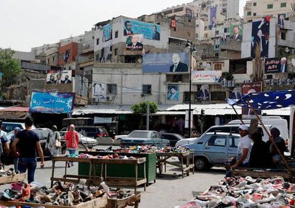 حكومة لبنان تدعو البنوك لخفض عجز موازنة الدولة