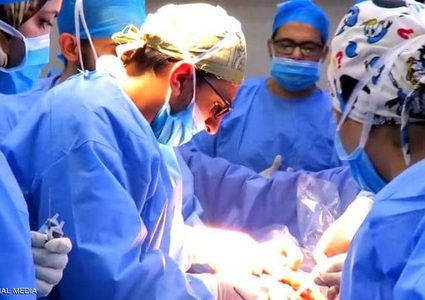 عملية جراحية "غير مسبوقة" لجنين في رحم أمه بمصر