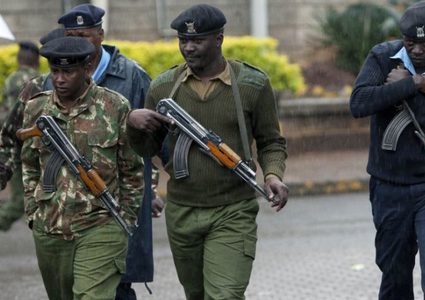 ميسي ورونالدو وراء سطو على مركز شرطة في كينيا