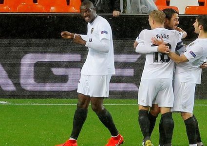 فالنسيا يجدد فوزه على فياريال ويبلغ نصف نهائي "اليوروبا ليغ"