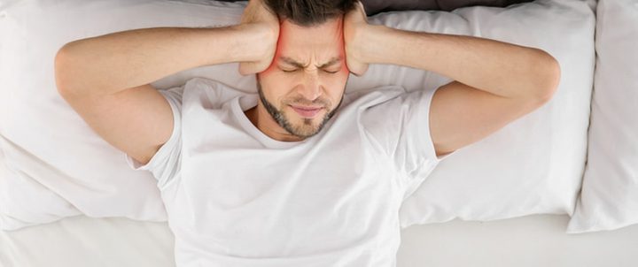 علاج الصداع بالأعشاب وشرب الماء