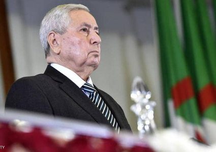 الرئيس الجزائري المؤقت يعين محافظا للبنك المركزي