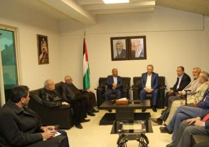 دبور يستقبل وفد رجال الأعمال الفلسطينيين