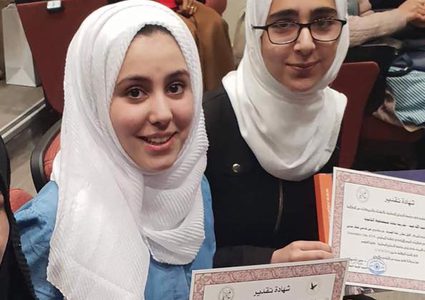 بنات جينصافوط الثانوية في المركز (1) بمسابقة المشاريع العلمية