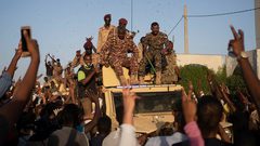 النائب العام السوداني يرفع الحصانة عن ضباط بالأمن والمخابرات