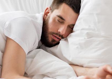 ماذا يحدث لجسمك إذا زادت ساعات نومك أكتر من اللازم