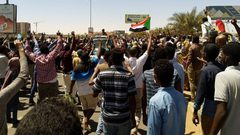 السعودية والإمارات تقدمان دعما للسودان بمبلغ 3 مليارات دولار