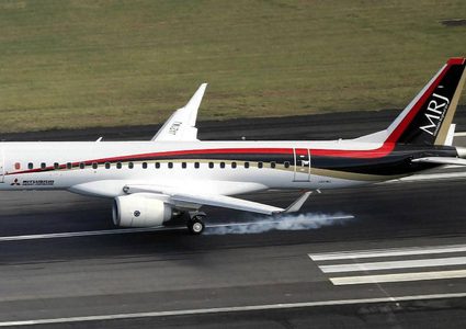 طائرة ميتسوبيشي تتحدى بوينغ وإيرباص