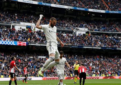 هاتريك "بنزيما" يقود الريال لاجتياح بلباو