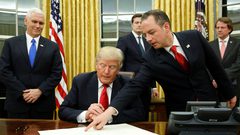 صحيفة تكشف سبب تأجيل نشر صفقة القرن إلى ما بعد رمضان