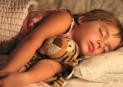 متى تكون القيلولة خطوة ضارة بصحة الأطفال؟