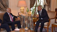 الرجوب يطلع أبو الغيط على آخر مستجدات القضية الفلسطينية