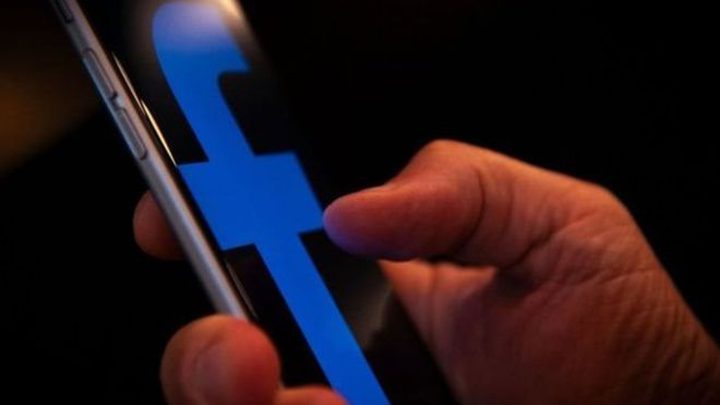 مسئولون أمريكيون يفكرون في الإشراف على إدارة زوكربيرج لفيس بوك