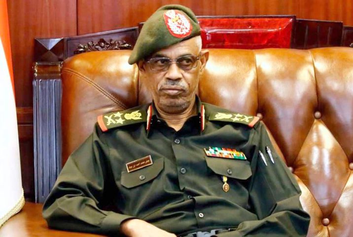 رئيس المجلس العسكري الانتقالي: وفد سوداني سيزور الولايات المتحدة