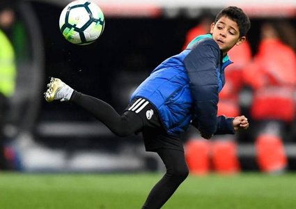 على خطى والده.. ابن رونالدو يضيف لخزانة يوفنتوس لقبا جديدا