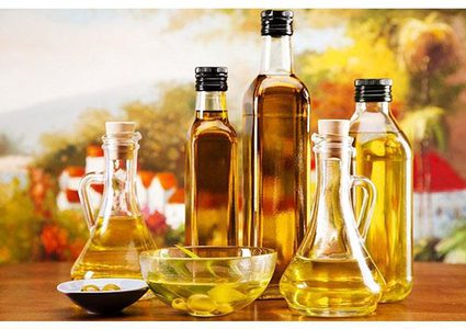 الزيوت الطبيعية.. 5 أنواع تمنحك الراحة النفسية طوال اليوم